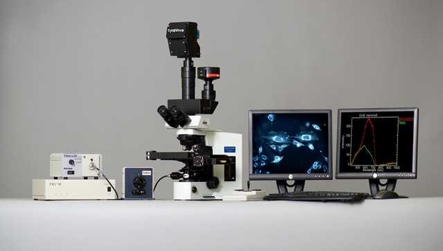 Sistema di microscopia in campo scuro
